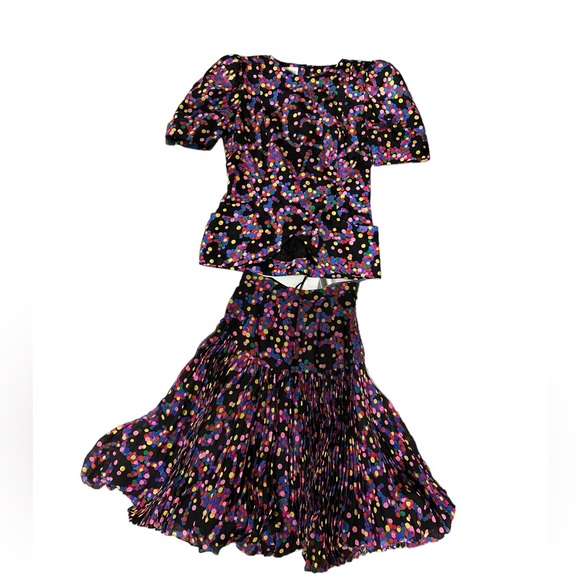 Raul Blanco Dresses & Skirts - Vintage 80s Party Set Skirt Top with Matching Pin